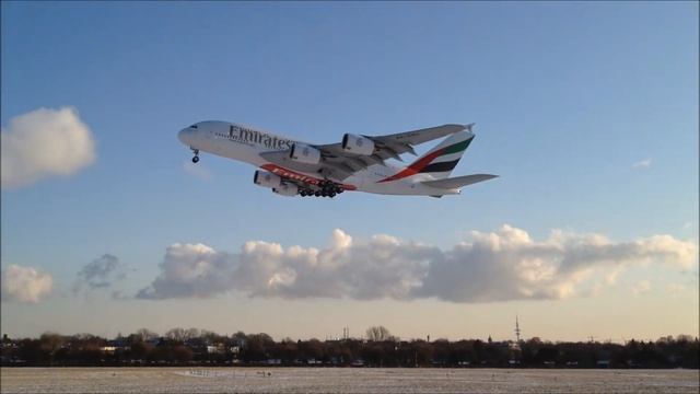 A380 Emirates - Go Around in EDDH смотреть онлайн