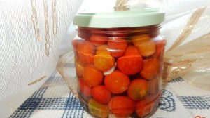 Сладкие маринованные черри