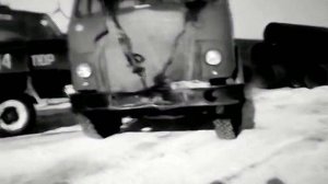 1979 год. Тобольск. Разгрузка материалов для Нефтехимкомбината