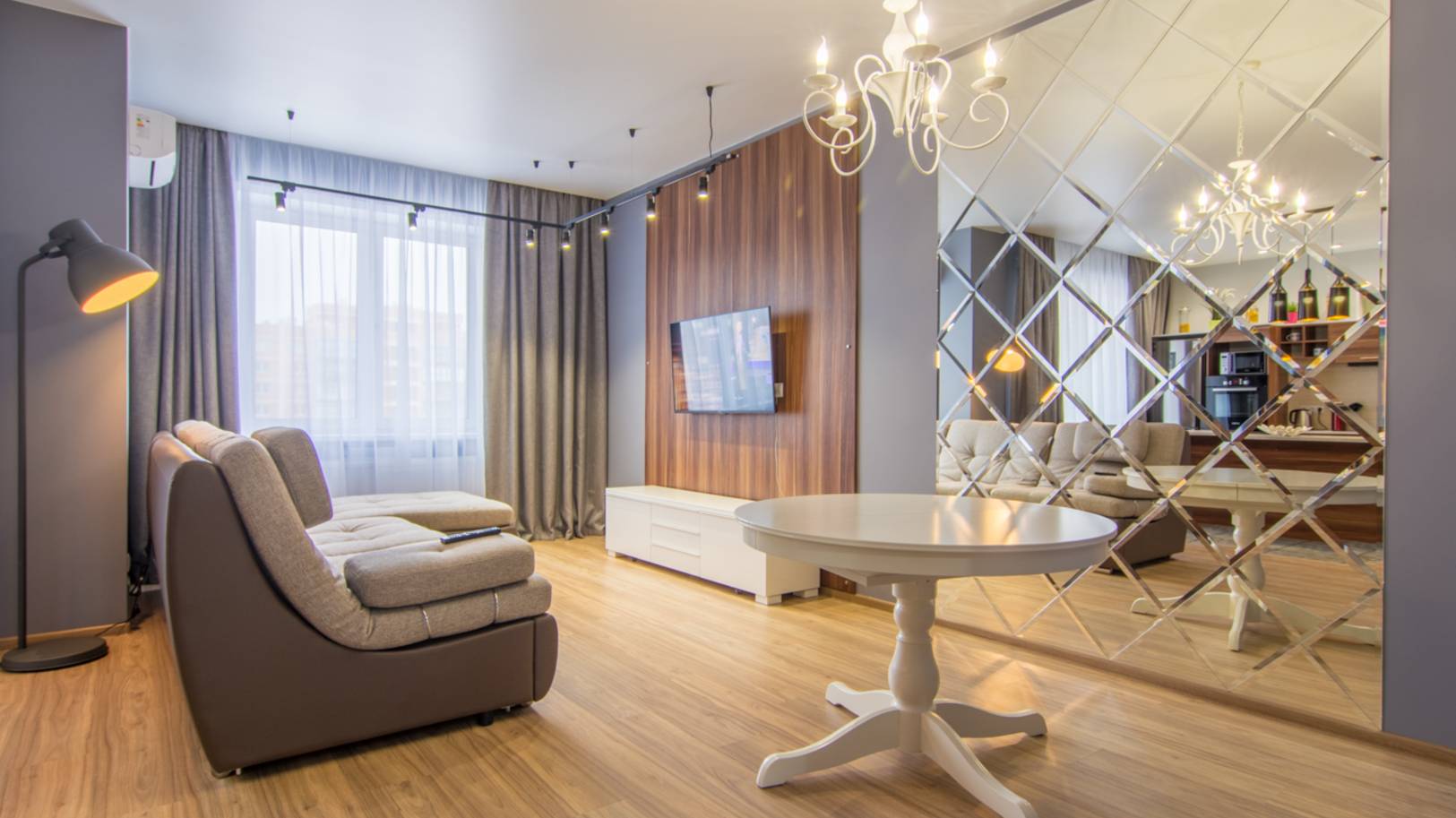 Рум-тур по 3-комн Седова 65а.3 в аренду смотреть онлайн