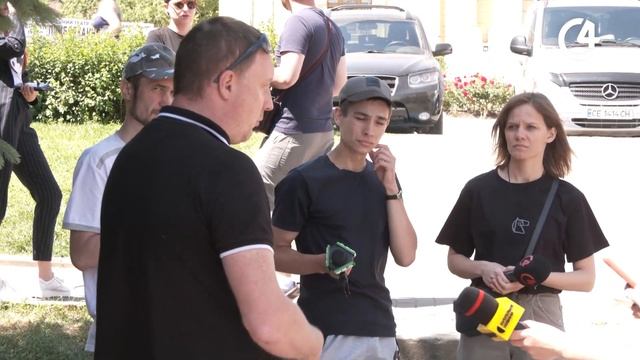 Відновили пошкоджені зірки: який вигляд тепер у Чернівцях має Алея зірок? | С4