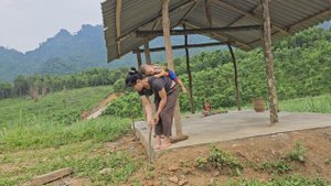 A 17-year-old single mother and her two children found an find abandoned house and started a new li