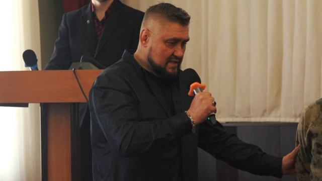 Трёх жителей города Черемхово торжественно проводили на ратную службу