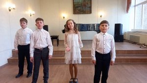 Ансамбль 11-14 лет "Белые голуби"