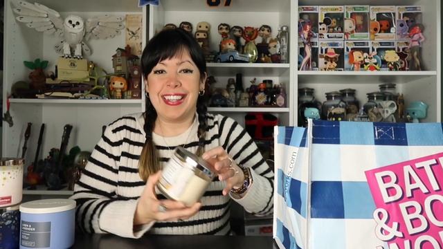 BATH AND BODY WORKS | Candle Day Haul!! | December 2022🎄 смотреть онлайн