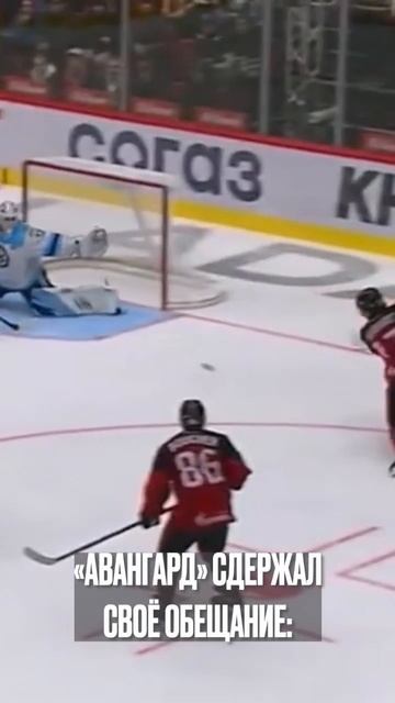 Трогательная девочка на хоккее 🥲 без слез невозможно смотреть #рек #shorts #хоккей #hockey смотреть онлайн