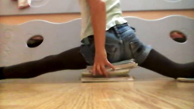 Как сесть на шпагат смотреть онлайн