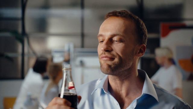 КОЛА Черноголовка! Вкусно без остановки! смотреть онлайн