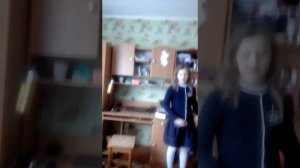 Как сесть на шпагат в домашних условиях