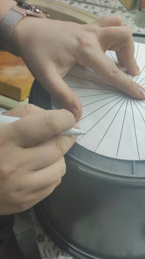 Подготовка ведра для плетения кашпо