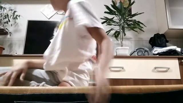 Что я умею делать из гимнастических трюков? Что-то пошло не так😓 смотреть онлайн