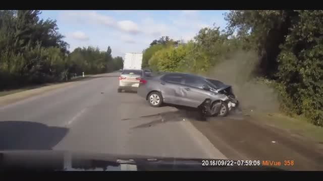 СТРАШНЫЕ АВАРИИ смотреть онлайн