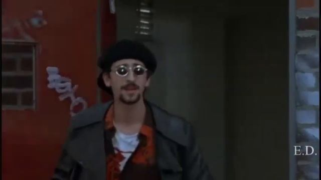 Кама Пуля опускает педиков. Фильм "Пуля/Bullet" смотреть онлайн