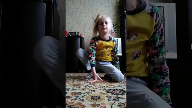 Как сесть на шпагат правильно смотреть онлайн