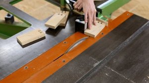 Изготовление дубовых полок мастером Ишитани