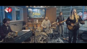 Young Gun Silver Fox - 'Long Way Back' Live @ Ekdom In De Ochtend