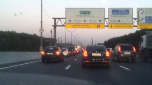 правильная дистанция в плотном потоке