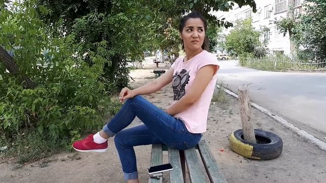 Жители первых этажей смотреть онлайн