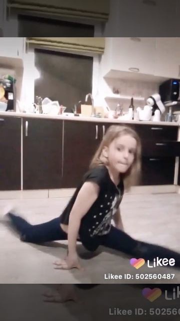 Как научиться садиться на шпагат смотреть онлайн