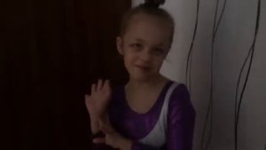 Как делать шпагат?!😍AlinasLive