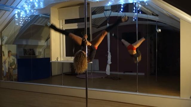 Pole Dance Danger High Voltage смотреть онлайн