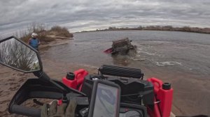 Засадили багги CF Moto 1000 в Волге. Багги и два AODES 1000. Прогулка до Волги.