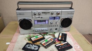 Pradas M-303C со сквозным каналом и двумя блютузами