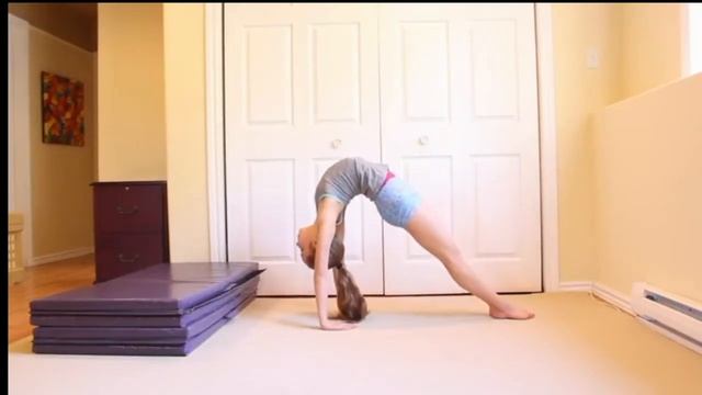 Как сделать переворот назад| Annae Mcnulty смотреть онлайн