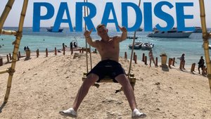 Путешествие к райскому пляжу на остров Paradise Island