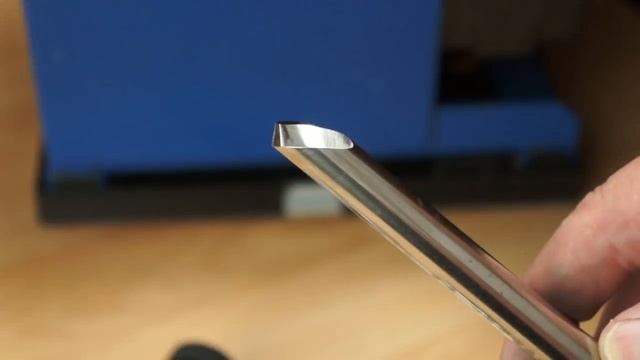 Sharpening with the Tormek SVD-185 Gouge Jig смотреть онлайн