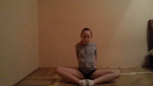 Как быстро сесть на шпагат???ответ ТУТ