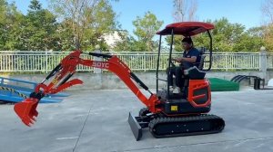 Китайский мини-экскаватор с двигателем kubota d722