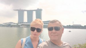 Сингапур. День.