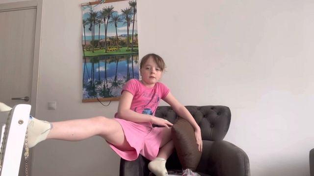 КАК ￼Научиться садится на поперечный шпагат