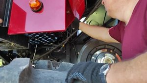 Подготавливаем новый комбайн GS12A1 Pro к уборочной 2022!