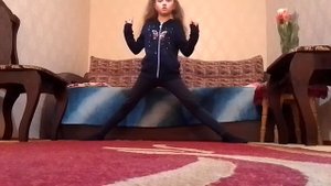 гімнастика продовжується 💖✨🇺🇦! вчимося робити шпагат!