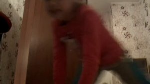 Как сесть на шпагат на ( правую ногу , левуют и поперечный)??!!!