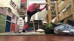 3 упражнения которые помогут честит на породольный шпагат легко и просто