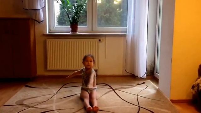 Как встать на мостик.