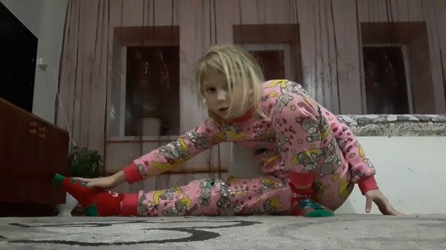 Как сесть на шпагат за 5 минут смотреть онлайн