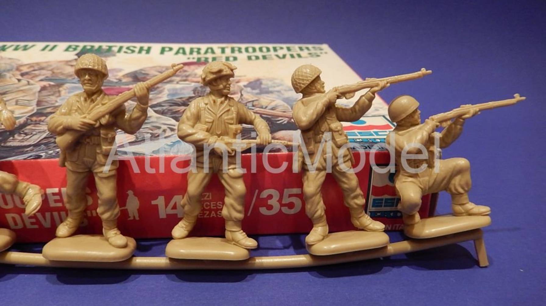 солдатики Esci Британские Красные дьяволы 7 фигур 7 поз В КОРОБКЕ смотреть онлайн