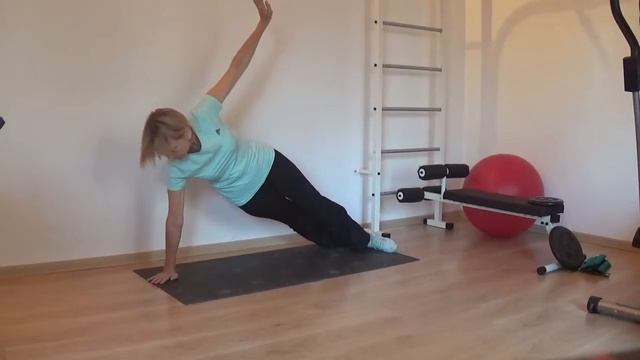 Упражнение Планка ещё раз: сложнее и разнообразнее!