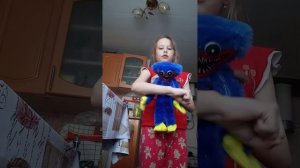 ХАГГИ ВАГГИ УЧИТ ВАС САДИТСЯ НА ШПАГАТ