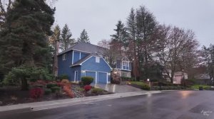 Дождливая Прогулка по району Сидар-Милл в Портленде, штат Орегон