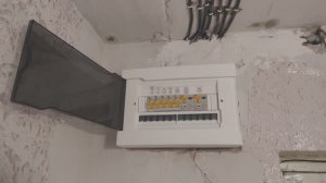 Замена электропроводки в двухкомнатной квартире. Эконом вариант.