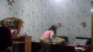 хотела научится ходить по канату)