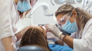 🛫 Имплантация в Грузии: почему пациенты выбирают Кутаиси?