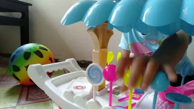 Alya lagi jualan ice cream смотреть онлайн