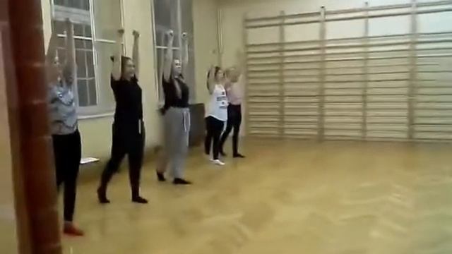 Trening Cheerleaders Academy смотреть онлайн