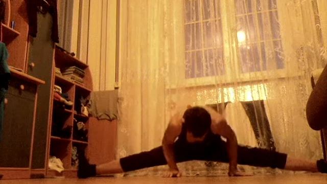 Шпагат смотреть онлайн